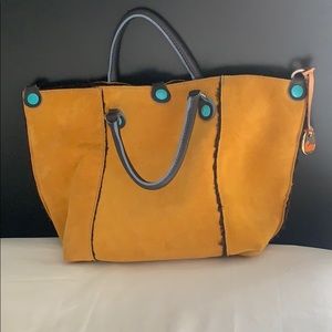 Dooney & Bourke medium nubuc flat tote sunset